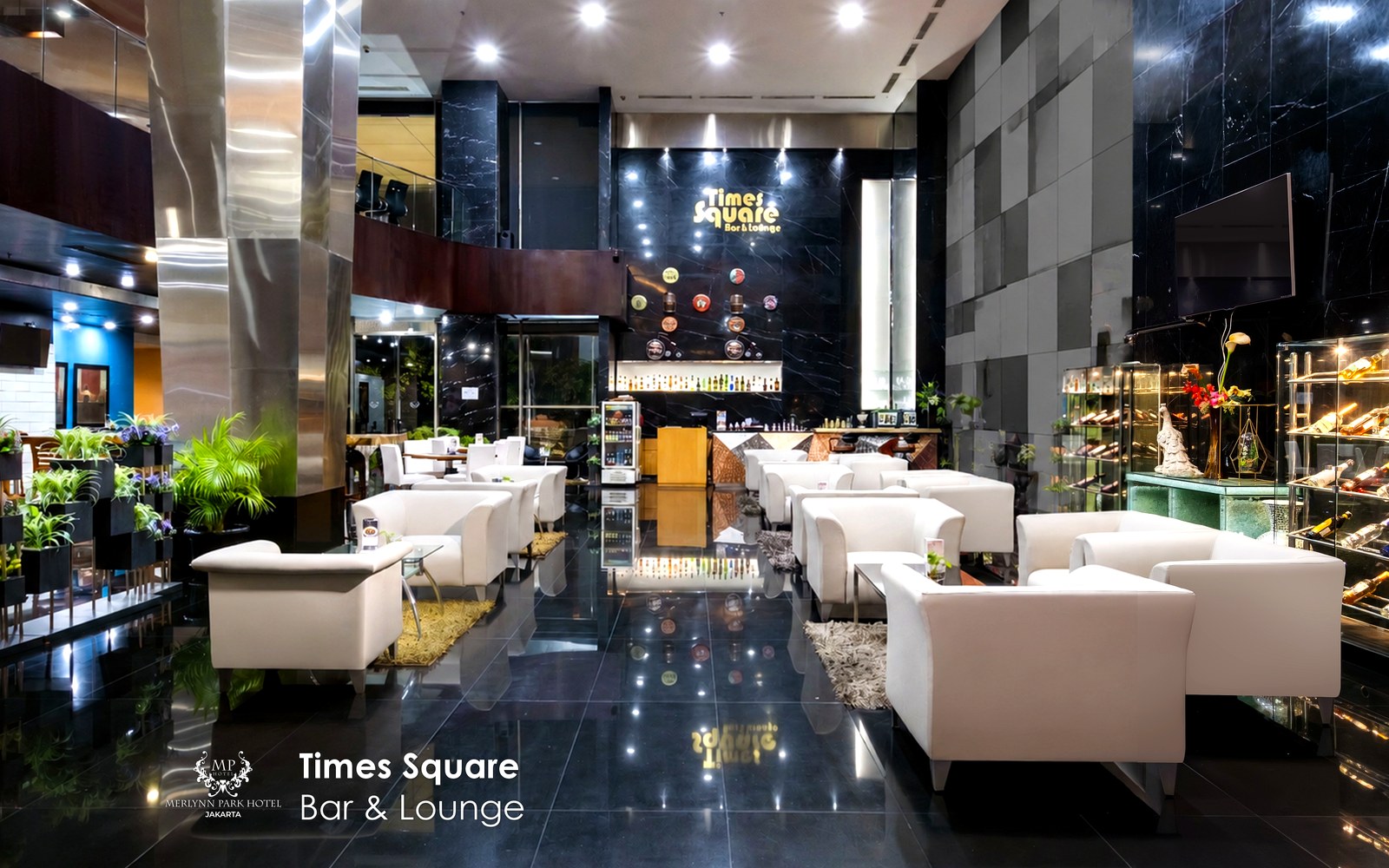 Times Square Bar and Lounge