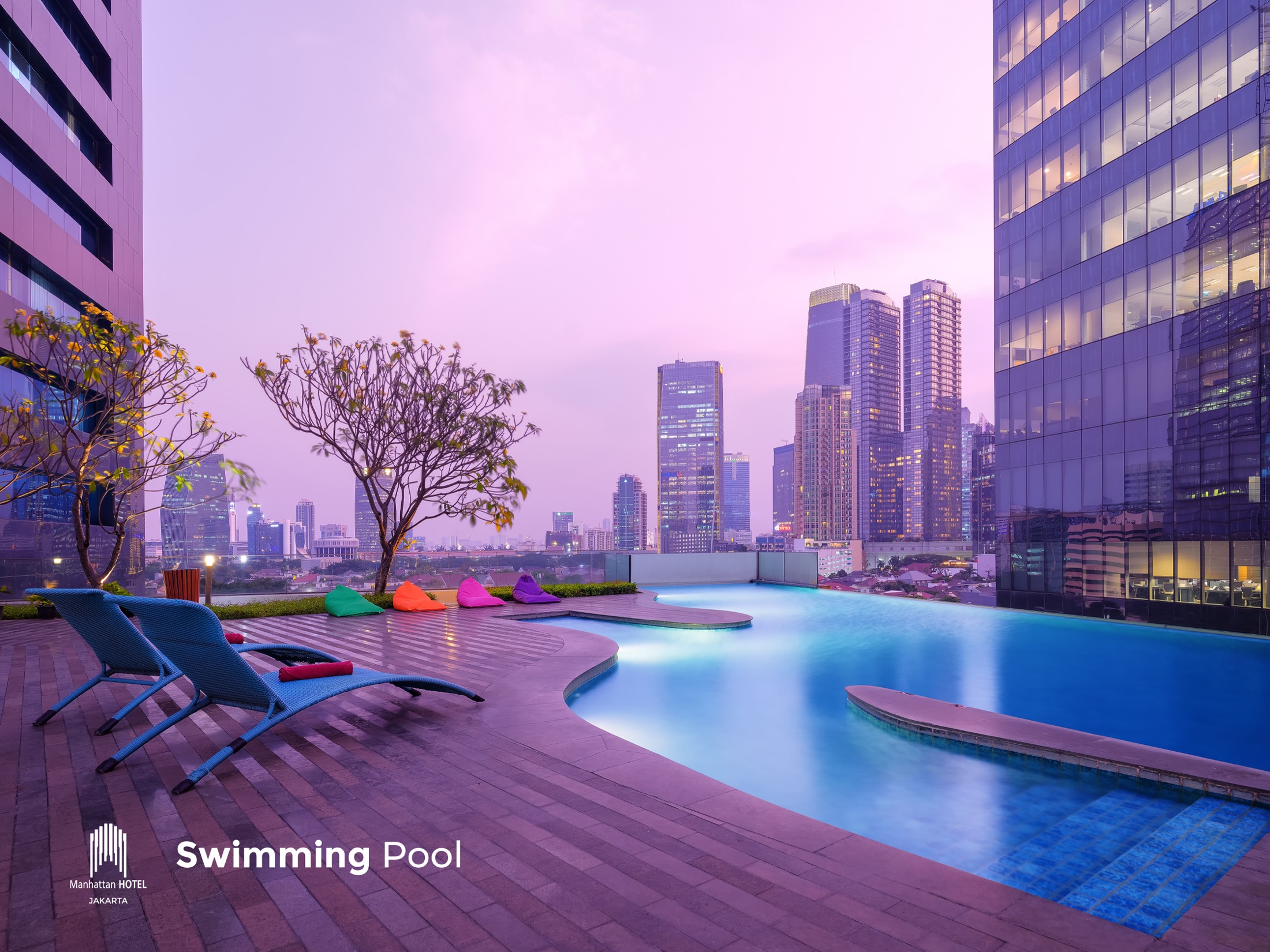 Infinity swimming pool