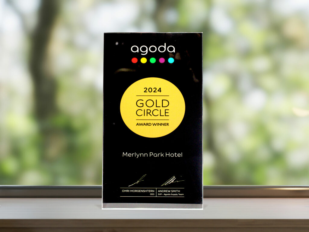 Merlynn Park Hotel Jakarta Raih Agoda 2024 Gold Circle Award