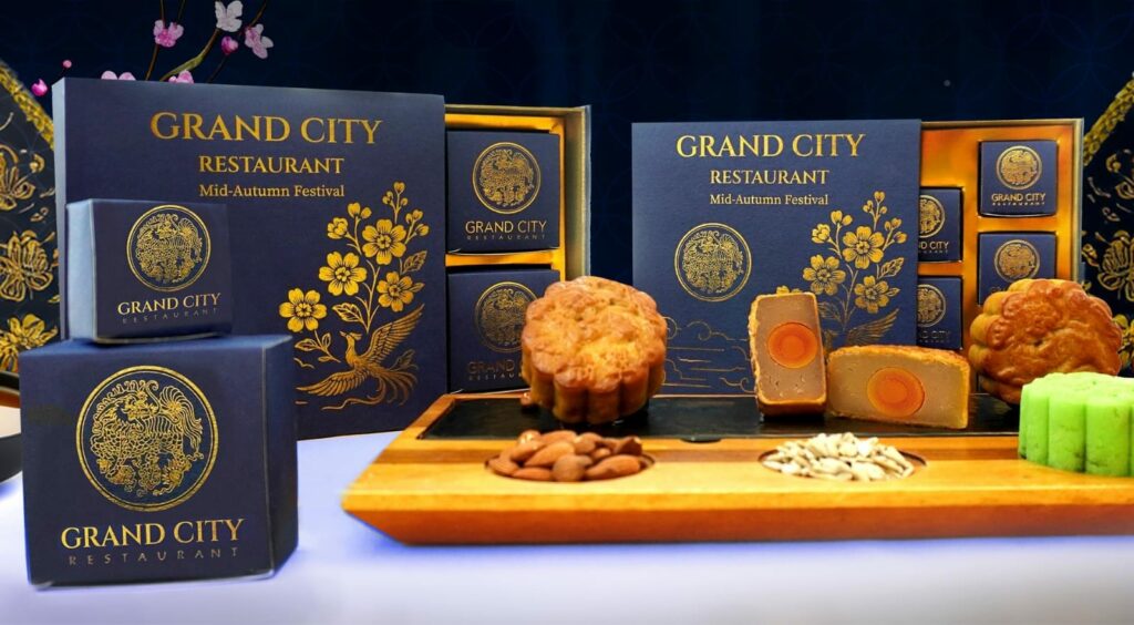 Rayakan Mid-Autumn Festival 2025 dengan Mooncake Premium dari Grand City Restaurant Sunlake Waterfront Resort & Convention