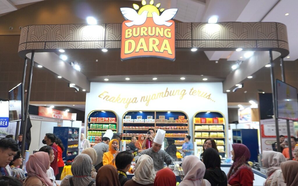 Sunlake Waterfront Resort & Convention Hadir di SIAL Interfood 2025: Merayakan Kreativitas Kuliner Lewat Live Cooking Mie Burung Dara
